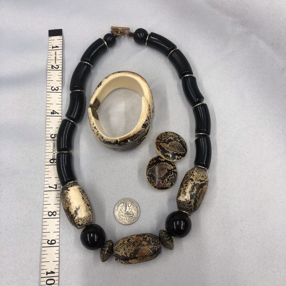 Vintage Black Tan Chunky Necklace Bracelet Earrings Set - Picture 12 of 16